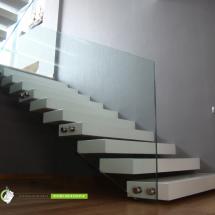 Floating stairs 